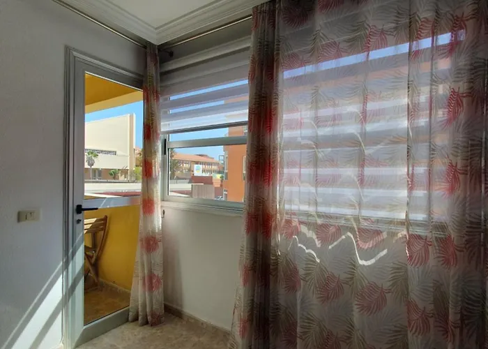 Alquilaencanarias Delfines One * El Medano (Tenerife)