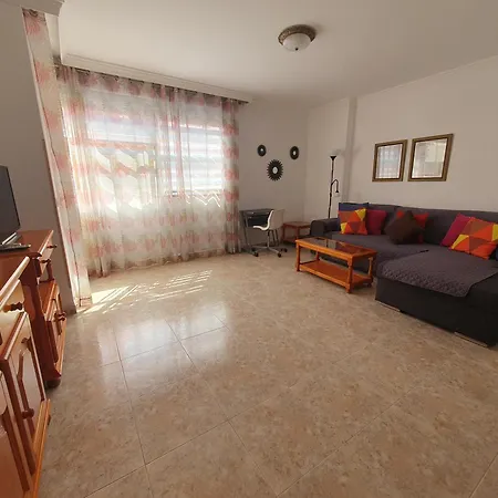 Alquilaencanarias Delfines One