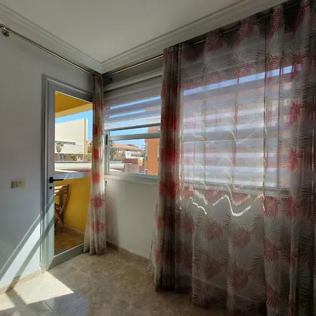 Alquilaencanarias Delfines One * 엘메다노